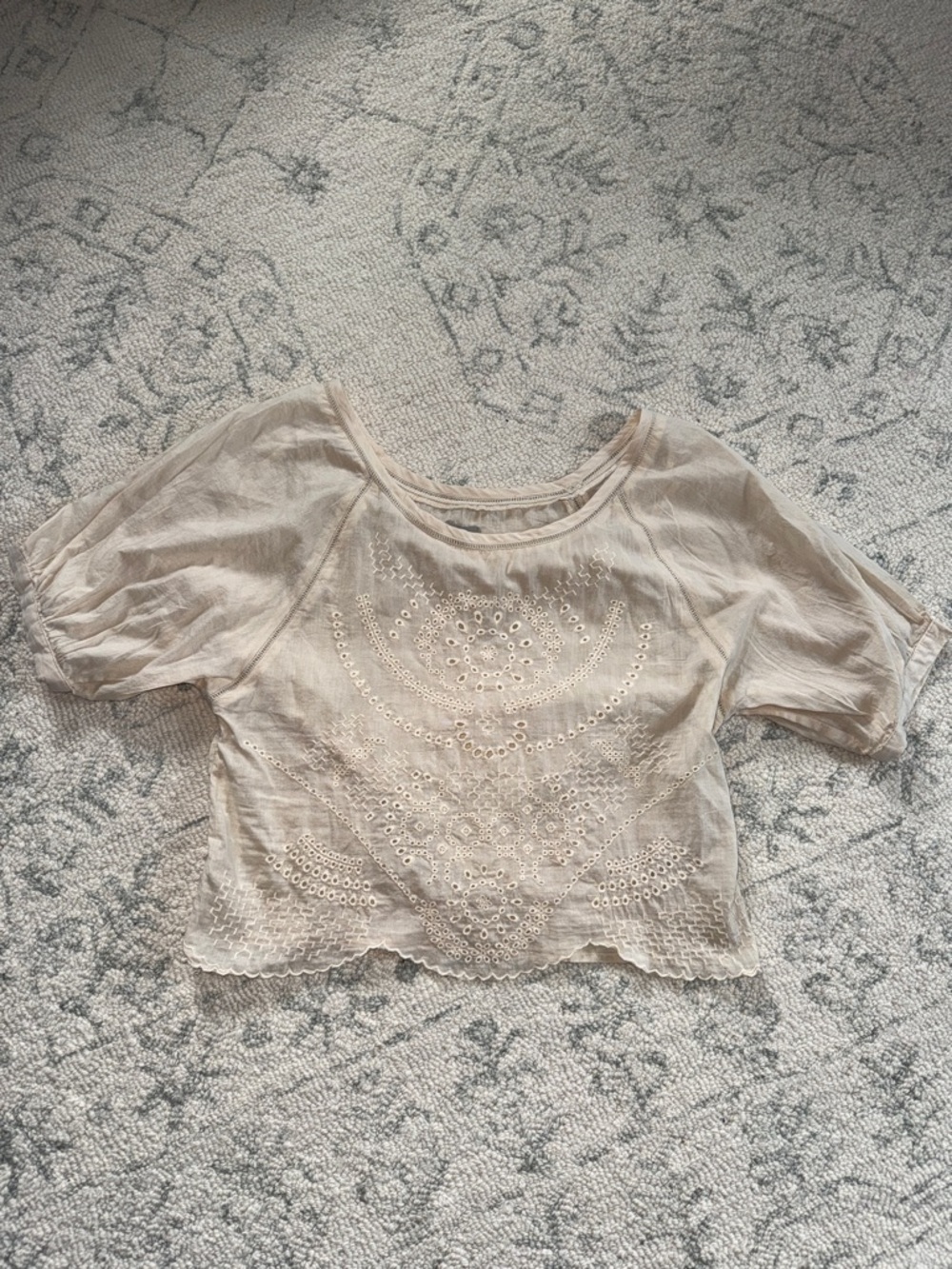 Urban Outfitters Ecote Cream Eyelet Embroidered Scoop Neck Blouse